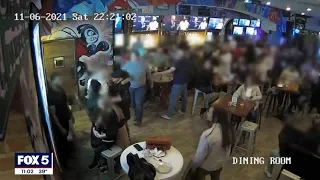 Virginia gunmen caught on camera shooting into busy downtown bar | FOX 5 DC