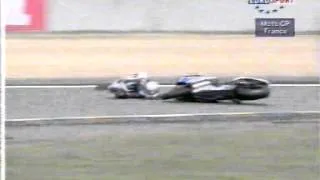 John Hopkins falls at Le Mans03