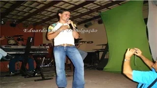 Eduardo Costa Cantando No Barzinho Inicio de Carreira