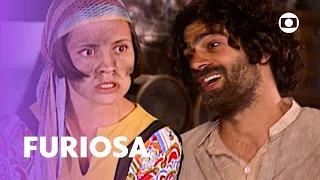 Catarina se revolta com Petruchio e joga água nele 💦 | O Cravo e a Rosa | TV Globo