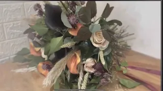 Loose Autumn Bridal Bouquet using ‘egg cage’