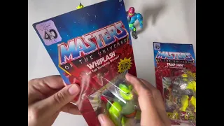 Unboxing Wave 10 Origins Whiplash and Mini-Comic Trap Jaw