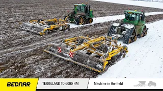 2x chisel plough BEDNAR TERRALAND 6000 TO HM with JOHN DEERE tractors