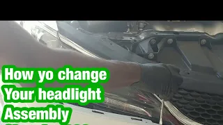 Chrysler 200 head lamp replacement