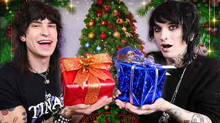 Giving eachother Christmas Gifts!