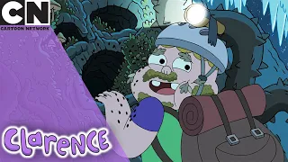 Clarence | Tree Climbing Mayhem  | Cartoon Network UK 🇬🇧