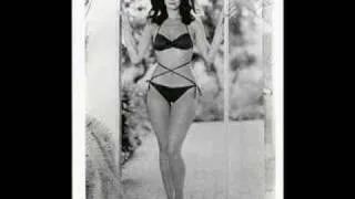 Lynda Carter - Toto (Don't It Feel Like Paradise)