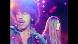 THIN LIZZY - Johnny The Fox Meets Jimmy The Weed(live)