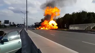 Жесть! Не для слабонервных. Самая жуткая авария на дороге.