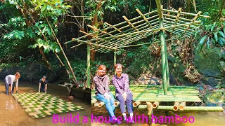 Two girls built a bamboo house in 3 days