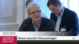 Skatteminister Holger K. Nielsen om brændeafgiften: Jeg var ved at falde ned af stolen