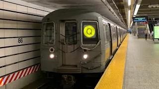 96th St-2nd Av Bound 1986-1988 Westinghouse R68 Q Train At 86th St