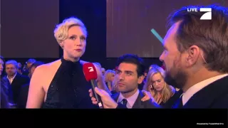 Interview: Gwendoline Christie and Oscar Isaac at The Force Awakens European Premiere