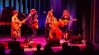 Iris DeMent - Let The Mystery Be (Opera House, Stoughton, WI - May 13, 2023)