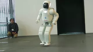 Япония: робот Асимо в Мирайкан / Japan: Asimo robot in Miraikan