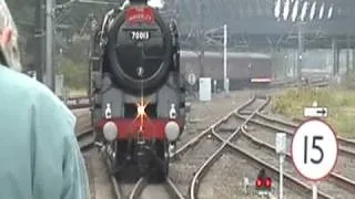 70013 Oliver Cromwell On the Waverly (mega whistles!) arrives at York. (HQ)