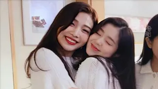 "JOY" Red Velvet Straightest member can bend. #joyrene