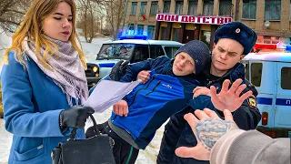 ПОЛИЦИЯ ЗАБРАЛА ШКОЛЬНИКА В ДЕТСКИЙ ДОМ. ПРАНК НАД ШКОЛЬНИКОМ