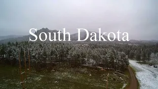 Beginning of snowfall at the lake in South Dakota