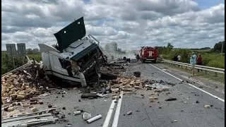 «Во время движения лопнуло колесо»: кадры смертельного ДТП в Мордовии