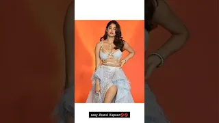 sexy Jhanvi Kapoor💋💋💋