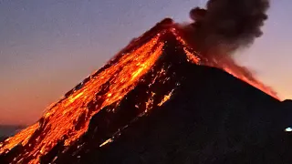 Hiking Central America’s Most Active Volcano (and watching it erupt) | Volcán de Fuego, Guatemala