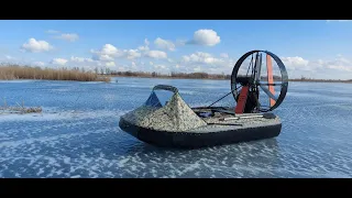 Аэролодка с воды на лед и со льда на воду, двигатель 35 л.с