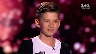 Muayad Abdelrakhym 'Earth Song' – Blind Audition – Voice.Kids – season 4