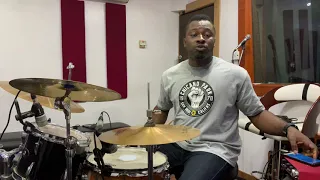 Shaba segun- breakdown of 6/8 groove I play on 4/4 praise groove