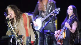 Steven Tyler singing I'm down/Oh Darling/ Come Together medley at The Woods Fontanel 2018