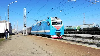 ЭП1М с фирменным поездом "Урал" №46 Екатеринбург-Кисловодск