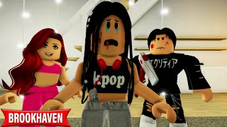 I GOT TRAPPED WITH MY PSYCHO CRUSH!!|| Roblox Brookhaven || CoxoSparkle2