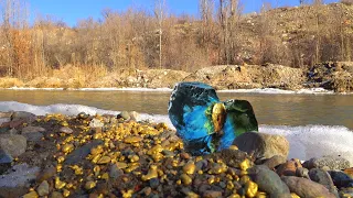 Found a Huge Sapphire with Gold Nugget in it!