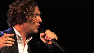 David Bisbal - Lucía - Versión Acústica / Una Noche En El Teatro Real / 2011