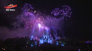 #DisneyParksLIVE: Fantasy In The Sky New Years Eve Fireworks | Disney World