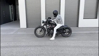 Sportster Iron 883 - Bobber style + great sound (legal pipes)