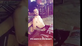 LIAM PAYNE SHIRTLESS - 12/04/2019