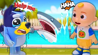 Cocomelon Family: JJ teased Bluey | Pretend Play with Cocomelon Toy