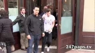 Harry Styles leaving Taylor Swifts Hotel part 2 in NYC