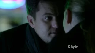 FRINGE 4x13 POlivia kiss "I know it's you"