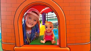 Nasty and Papa Pretend Play with toys and Playhouse for kids