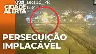 Suspeito em carro roubado foge da PM por 15 km, roda na contramão da BR-116