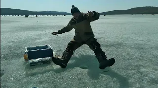 Рыбалка в Челябинской области. Озеро Аргази, чебак сходит с ума, закрытие сезона.Классный отдых