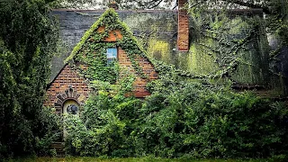 CRAZY SCIENTISTS ABANDONED HOARDERS HOUSE DECAYING FOR 7 YEARS