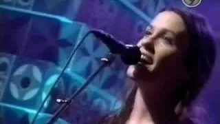 Alanis M. - Ironic @ Intimate and Interactive (1998)