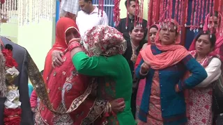 Suresh Weds Renu Himachali Marriage Part 10, Himachali Pahadi