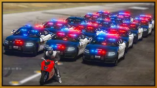 GTA 5 Roleplay - 15 cops chase worlds fastest bike | RedlineRP