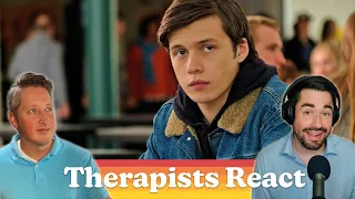 Therapists React to LOVE, SIMON with guest Dr. Elliott Carthy