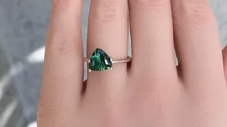 Green Montana Sapphire - Trillion 2.07 Carats  #208009