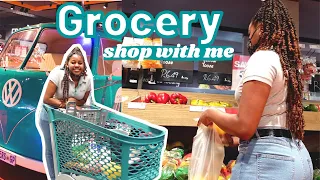 Monthly GROCERY shopping on a student budget + Fridge organisation